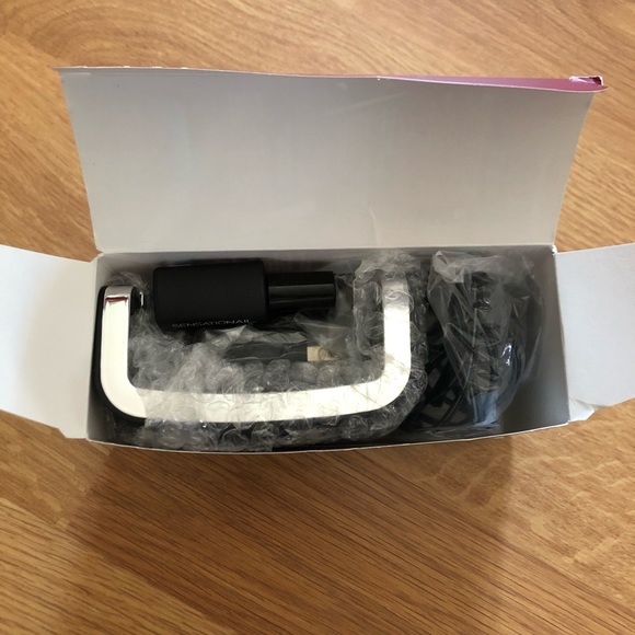 Gel Nail Starter Kit w/ spare color - Picture 2 of 5